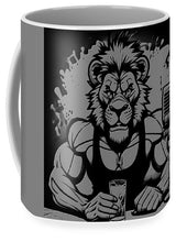 Load image into Gallery viewer, Leo - Mug lion podcaster
